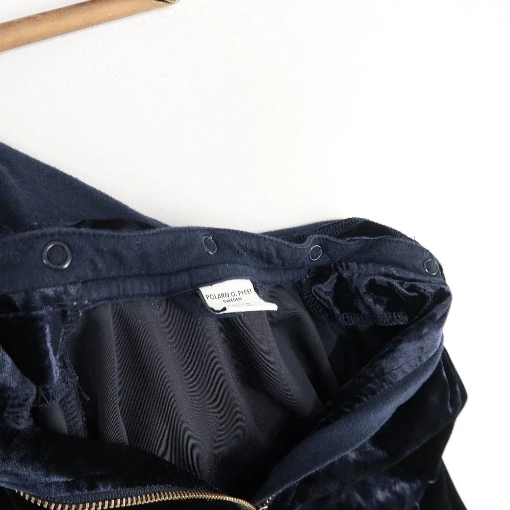 Polarn O. Pyret‎ Velvet Hoodie Swans Navy Blue Ruffle Girls Size 4-6